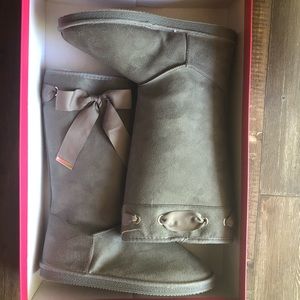 Just fab fuzzy winter boots